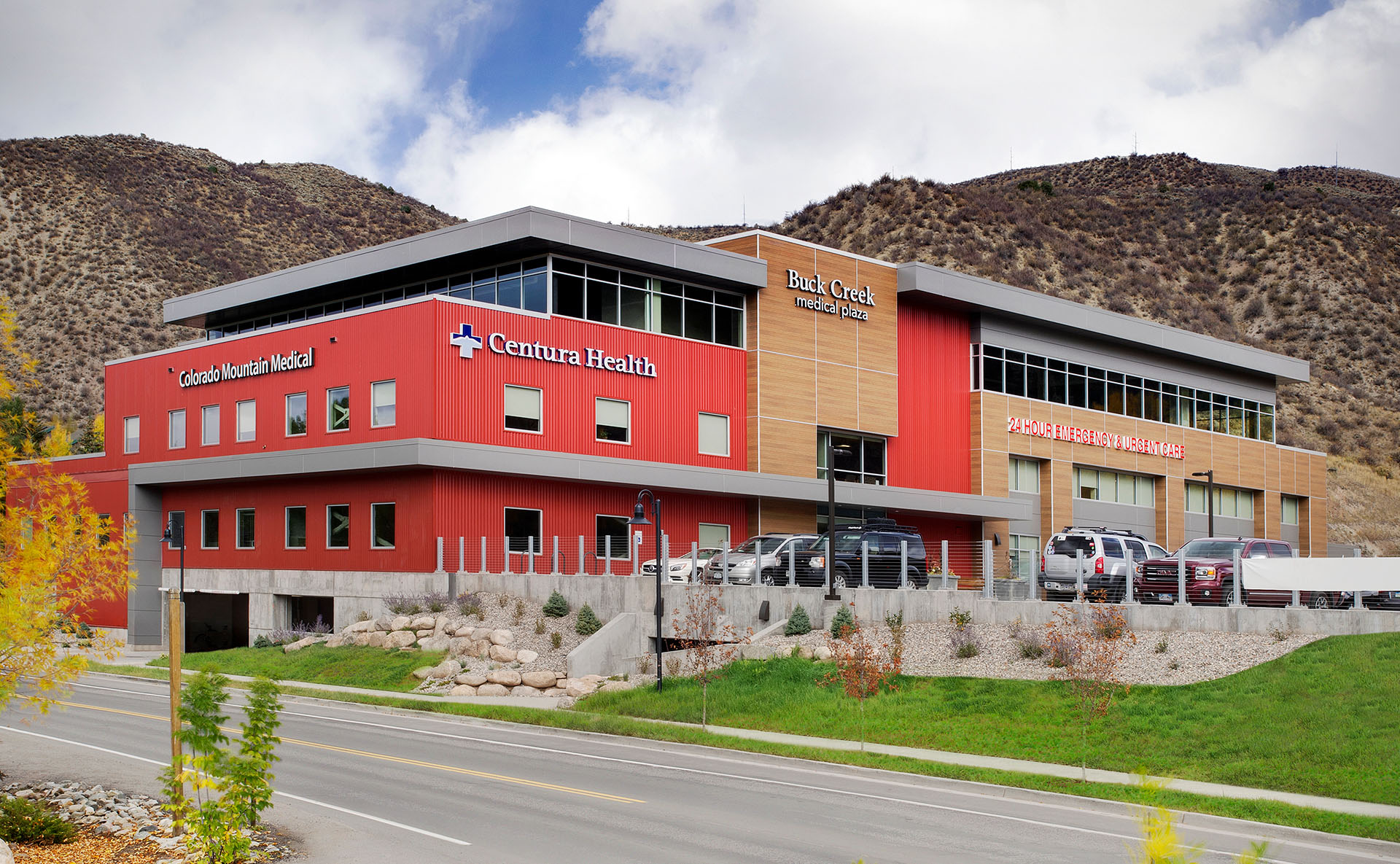Buck Creek Medical Plaza in the desert with VintageWood